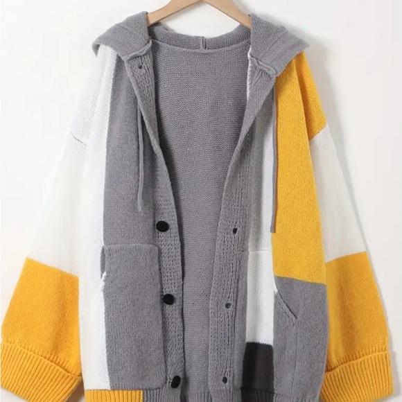 Women Hoodie Cardigan - Picture 3 of 8